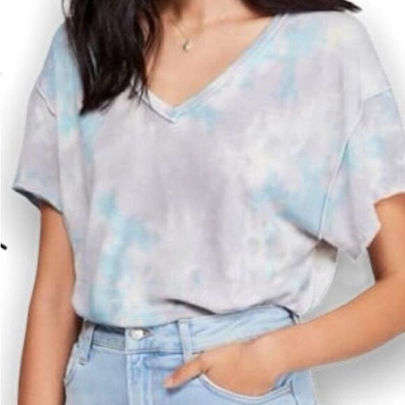 FREE People All Mine Tie Dye Tee Shirt V-neck in grey storm combo Size Medium - Picture 2 of 10